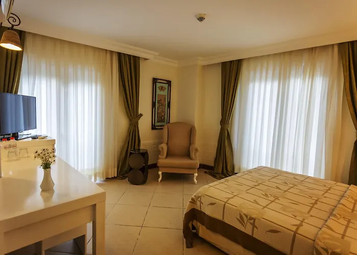 Paradise Garden Hotel