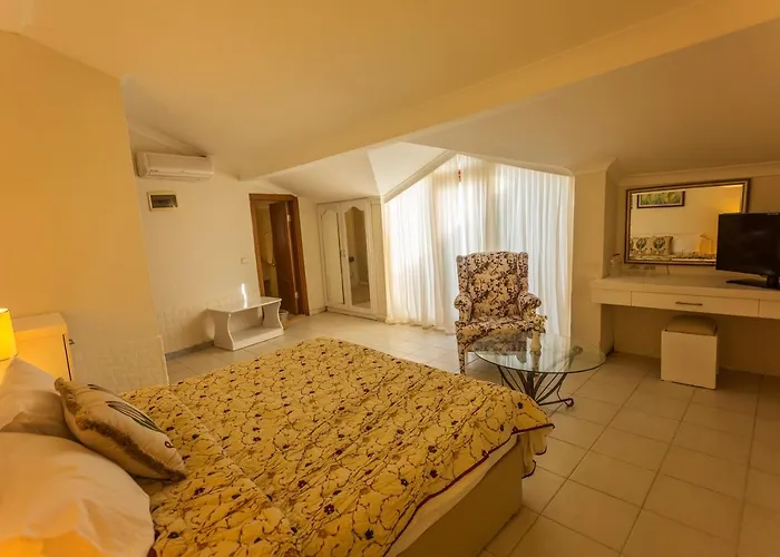 Paradise Garden Hotell Öludeniz