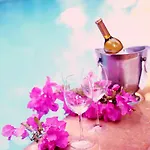 Hotel Paradise Garden 3*