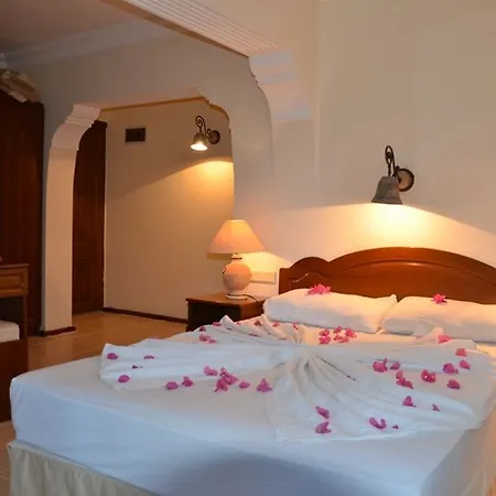 Otel Paradise Garden