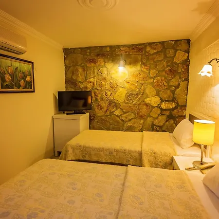 Paradise Garden Hotel