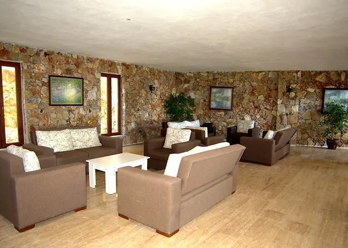 Отель Paradise Garden 3*